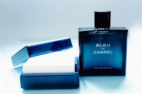 духи chanel мужские|Bleu de Chanel Chanel одеколон — аромат для мужчин 2010.